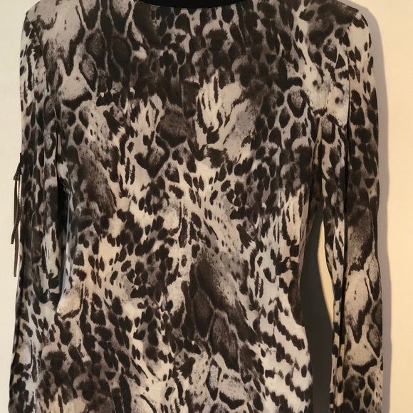 sale euc Garella animal print blouse sz3 - Picture 7 of 8